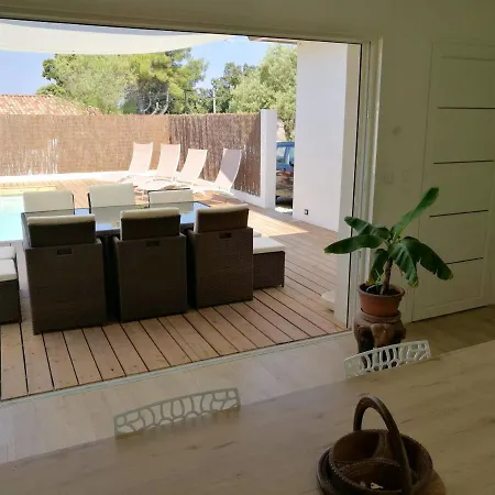 De 2 Avec Piscine Privee Jardin Clos Et Wifi A 4* Oletta (Corsica)